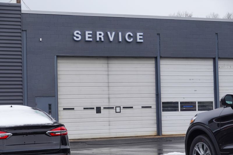 Commercial Garage Door Service in Bethesda, MD